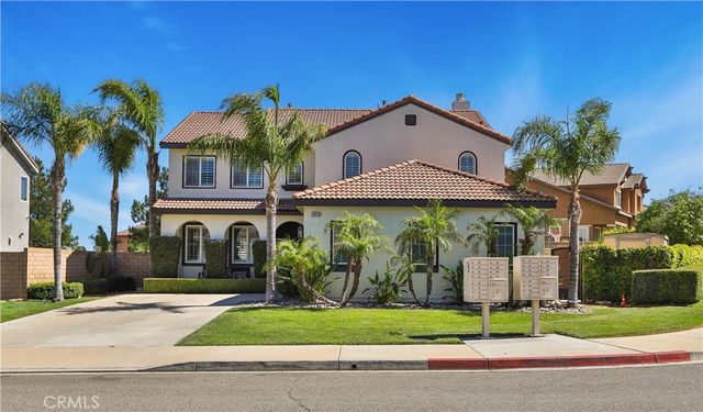 18019 Tanzanite, San Bernardino, CA 92407