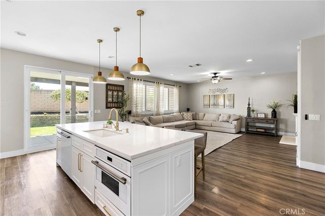 18019 Tanzanite, San Bernardino, CA 92407