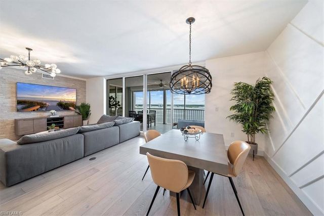 2104 W First ST # 1402, Fort Myers, FL 33901