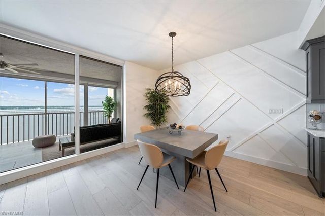 2104 W First ST # 1402, Fort Myers, FL 33901