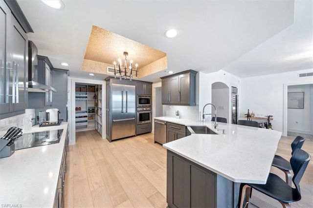 2104 W First ST # 1402, Fort Myers, FL 33901