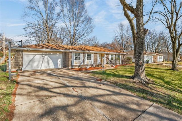 501 Pheasant Street, Harrisonville, MO 64701