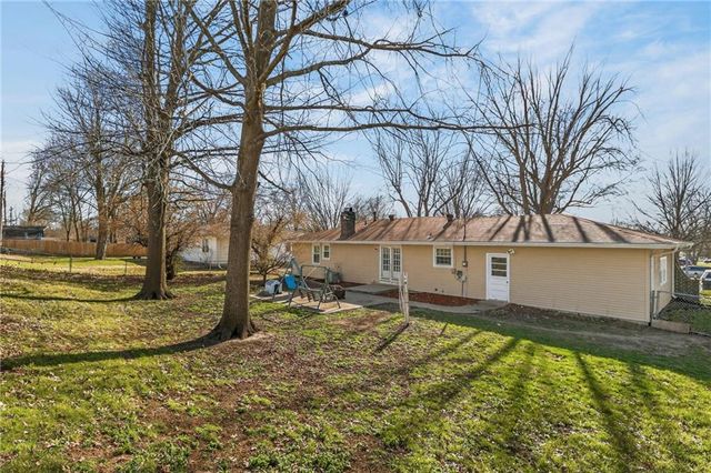 501 Pheasant Street, Harrisonville, MO 64701