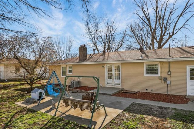 501 Pheasant Street, Harrisonville, MO 64701