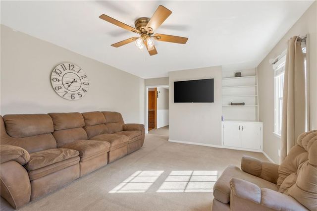 501 Pheasant Street, Harrisonville, MO 64701