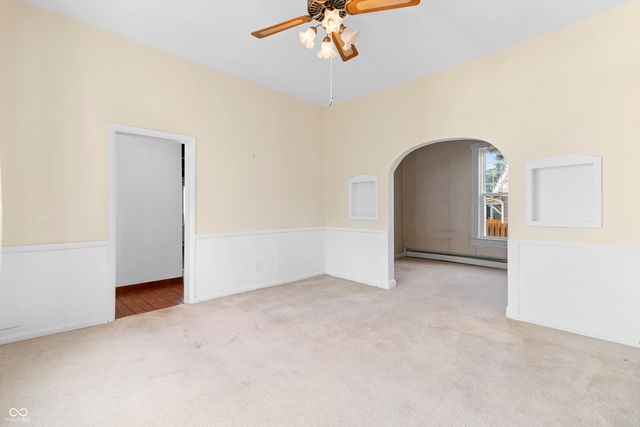 210 S West Street, Pendleton, IN 46064