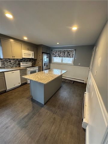 1100 Phenix Avenue, Cranston, RI 02921