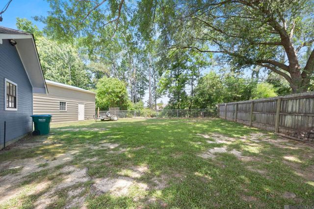 1503 Weeping Willow Dr, Denham Springs, LA 70726