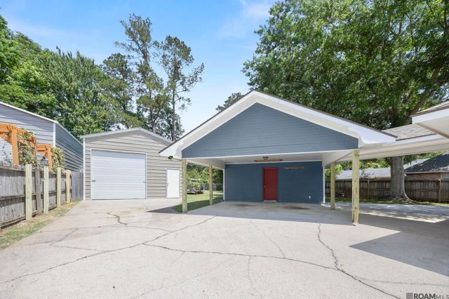 1503 Weeping Willow Dr, Denham Springs, LA 70726