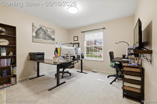 1311 Waverly Drive, White Lake, MI 48386