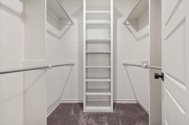 717 N 7th Street, Wolfforth, TX 79382