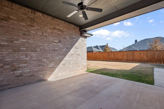 717 N 7th Street, Wolfforth, TX 79382