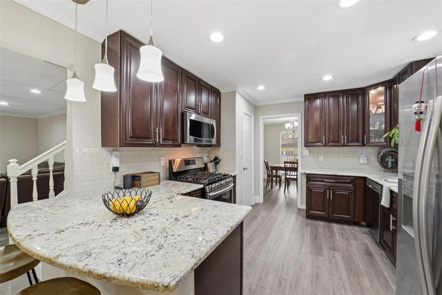 1306 Carriage Drive, Richmond, TX 77406