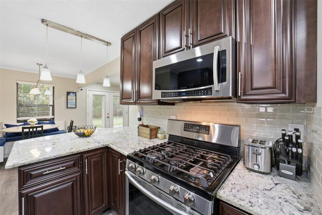 1306 Carriage Drive, Richmond, TX 77406