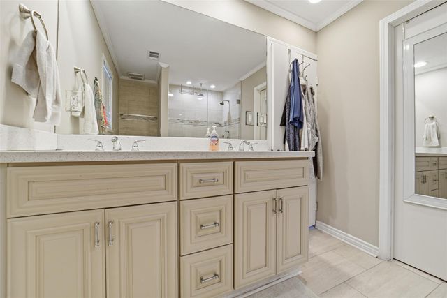 1306 Carriage Drive, Richmond, TX 77406