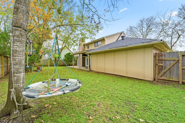 1306 Carriage Drive, Richmond, TX 77406