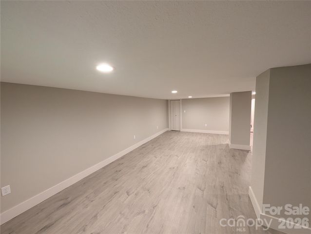 522 Brandon Road, Black Mountain, NC 28711