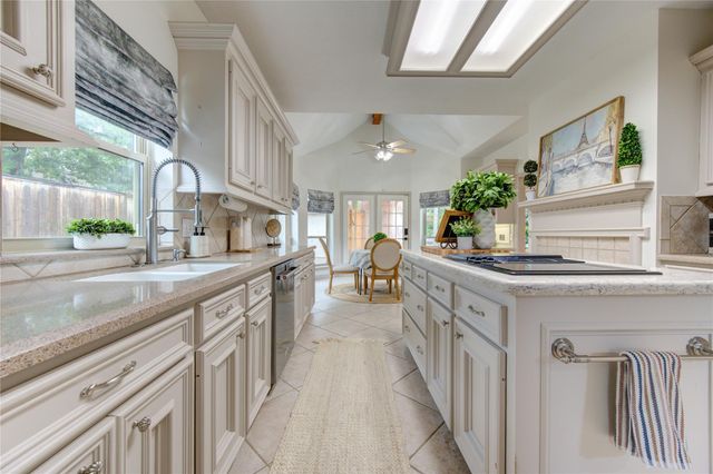 12154 Quail Creek Drive, Houston, TX 77070