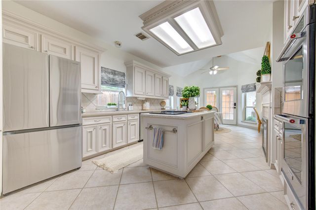 12154 Quail Creek Drive, Houston, TX 77070