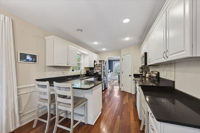408 Marietta Pl, Clarksville, TN 37043