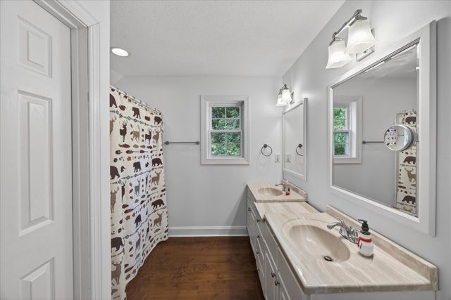 408 Marietta Pl, Clarksville, TN 37043