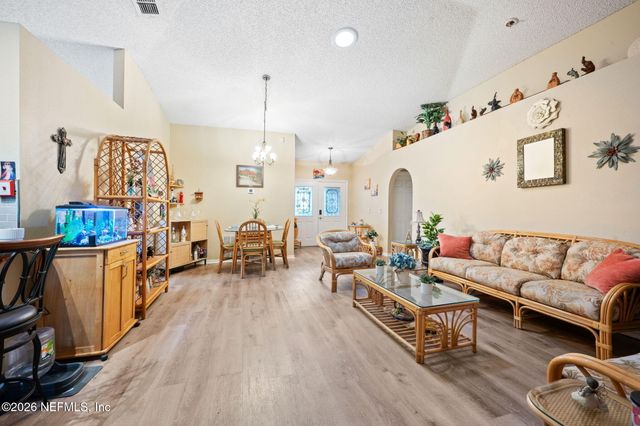 7359 LAWN TENNIS Lane, Jacksonville, FL 32277