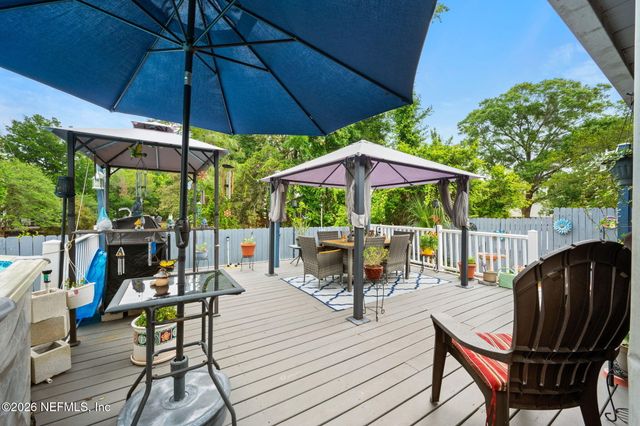 7359 LAWN TENNIS Lane, Jacksonville, FL 32277