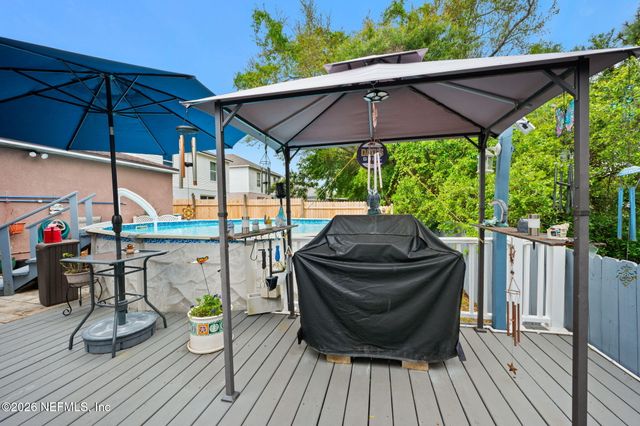 7359 LAWN TENNIS Lane, Jacksonville, FL 32277