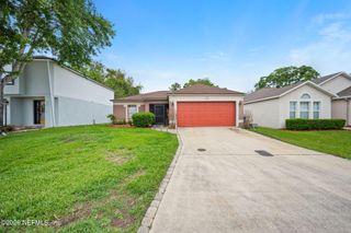 7359 LAWN TENNIS Lane, Jacksonville, FL 32277