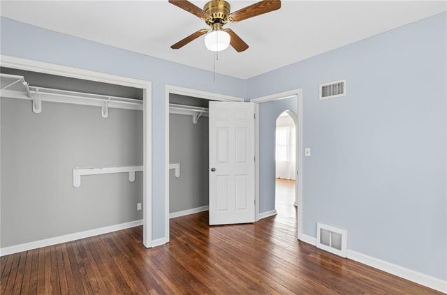 4919 N Troost Avenue, Kansas City, MO 64118