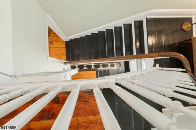 20 Belvidere Ave, Oxford Twp., NJ 07863