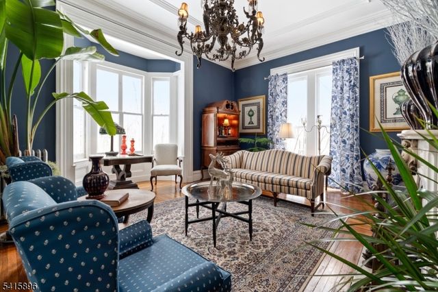 20 Belvidere Ave, Oxford Twp., NJ 07863