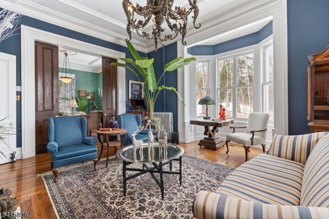 20 Belvidere Ave, Oxford Twp., NJ 07863