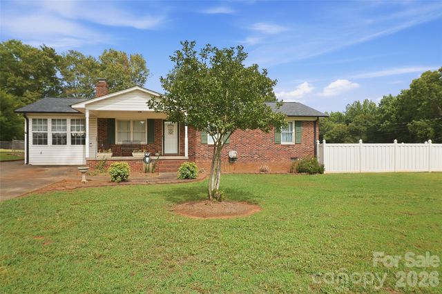 115 Arc Street, Bessemer City, NC 28016