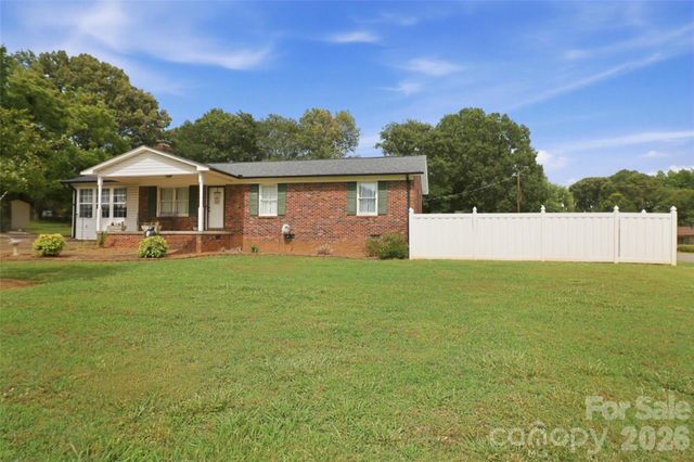115 Arc Street, Bessemer City, NC 28016