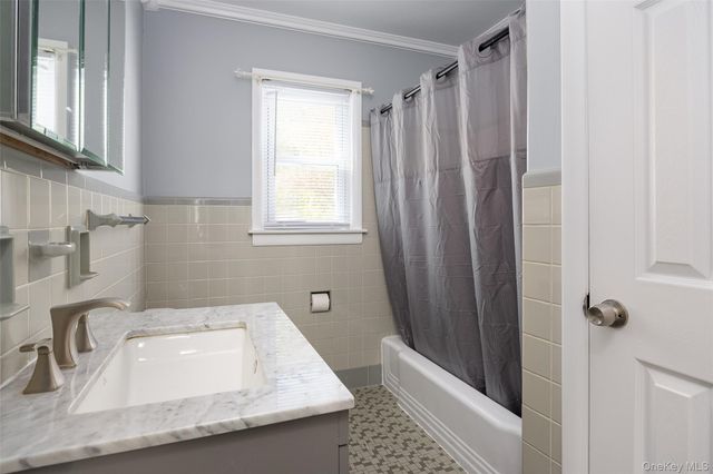 21 Homer Place, Poughkeepsie, NY 12603