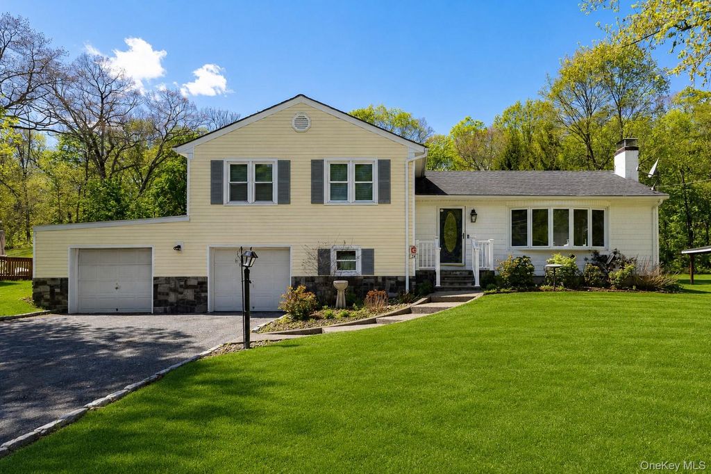 21 Homer Place, Poughkeepsie, NY 12603