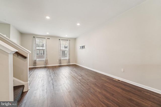 2070 HINSHAW DR, Odenton, MD 21113
