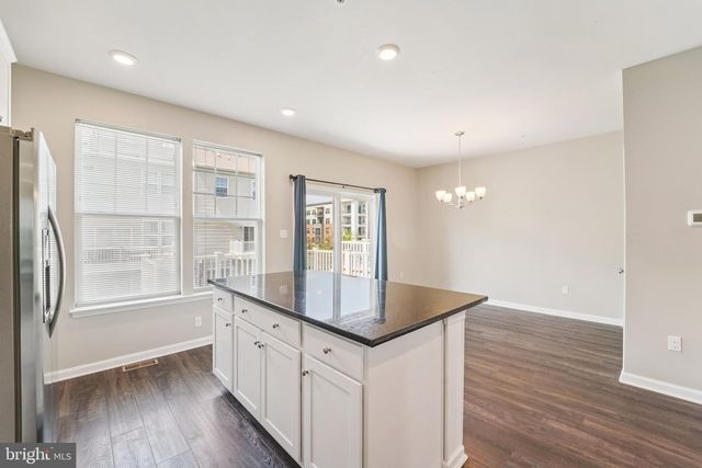 2070 HINSHAW DR, Odenton, MD 21113