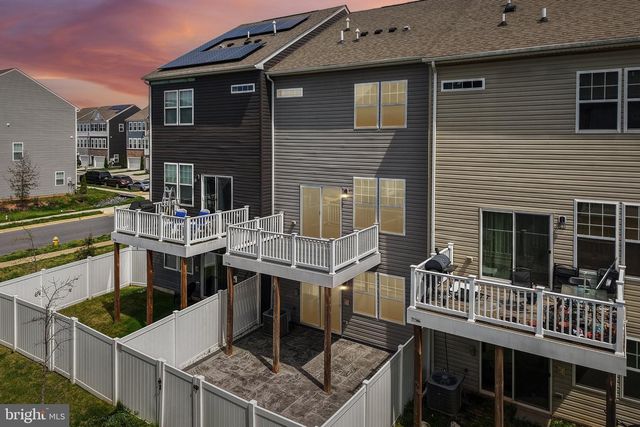 2070 HINSHAW DR, Odenton, MD 21113