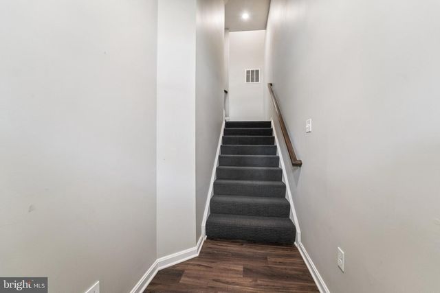 2070 HINSHAW DR, Odenton, MD 21113