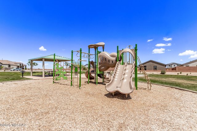 13553 N Nicholas Court, Marana, AZ 85653