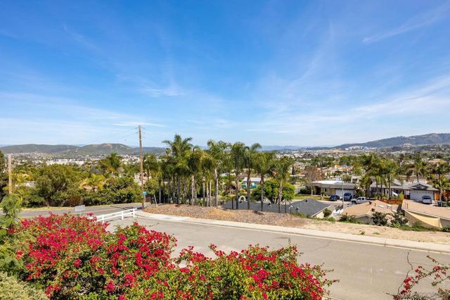 3535 Linda Vista Dr SPC 29, San Marcos, CA 92078