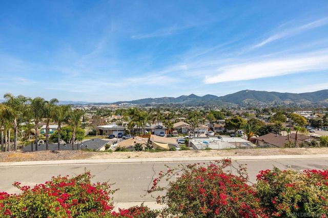 3535 Linda Vista Dr SPC 29, San Marcos, CA 92078