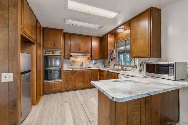 3535 Linda Vista Dr SPC 29, San Marcos, CA 92078