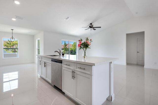 122 SW Becker Road, Port St. Lucie, Port St Lucie, FL 34953