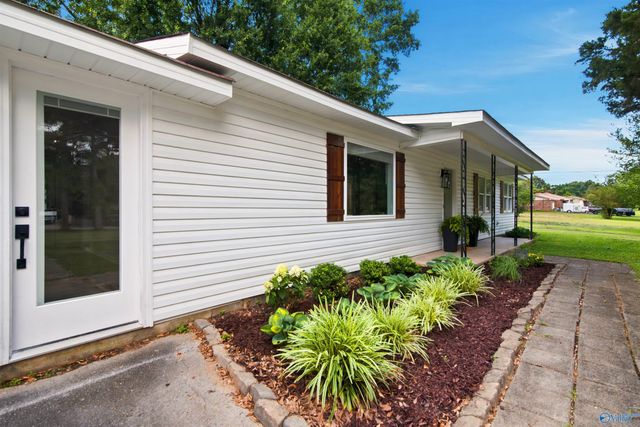 148 Pine Street, Decatur, AL 35603