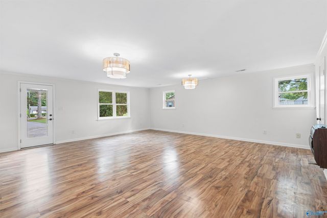 148 Pine Street, Decatur, AL 35603