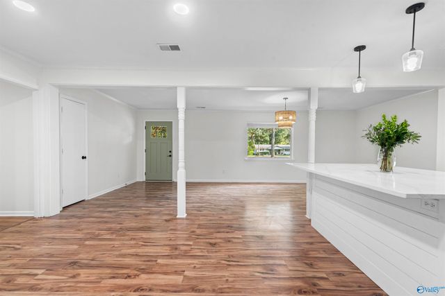 148 Pine Street, Decatur, AL 35603