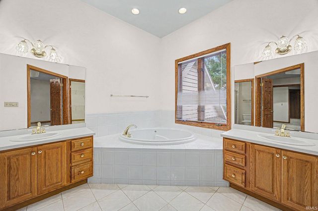 1265 Kingswood N Road, West Lafayette, IN 47906